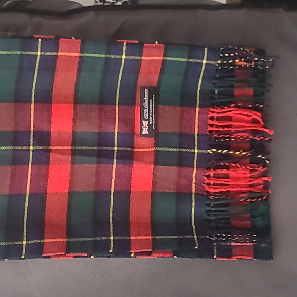 Made in Scotland 100% Cashmere Scarf - Picture 1 of 5